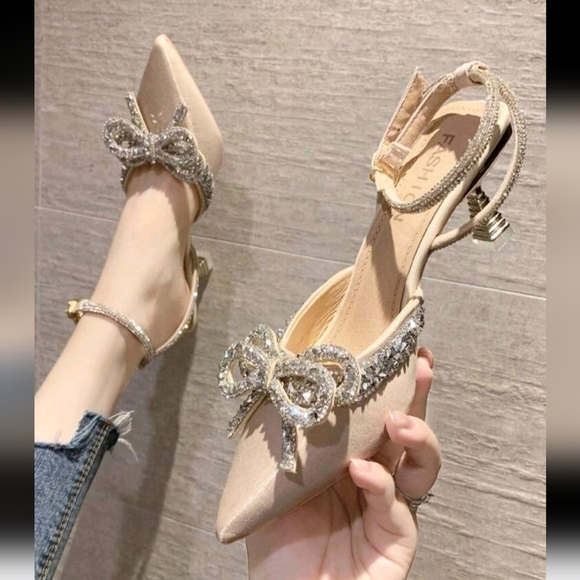 Women's Elegant High Heel Pumps With Bow Detail - Picture 1 of 5